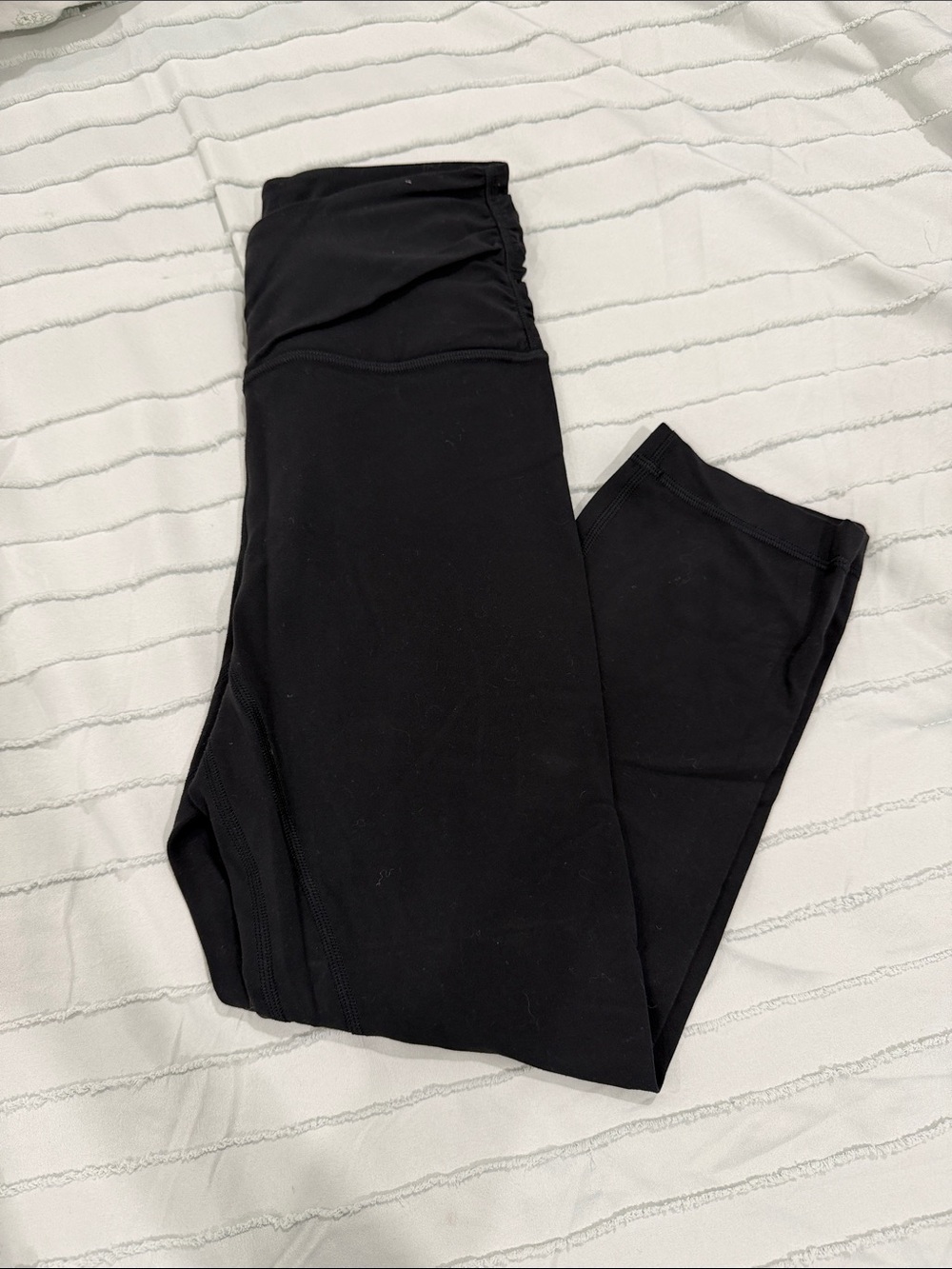 lululemon athletica Black Cropped Align Leggings